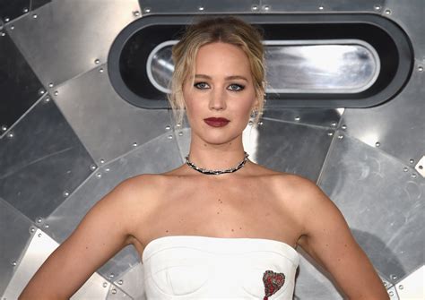 jenifer lawrence leaked|‘Stolen’ nude photos of Jennifer Lawrence leaked online by hacker